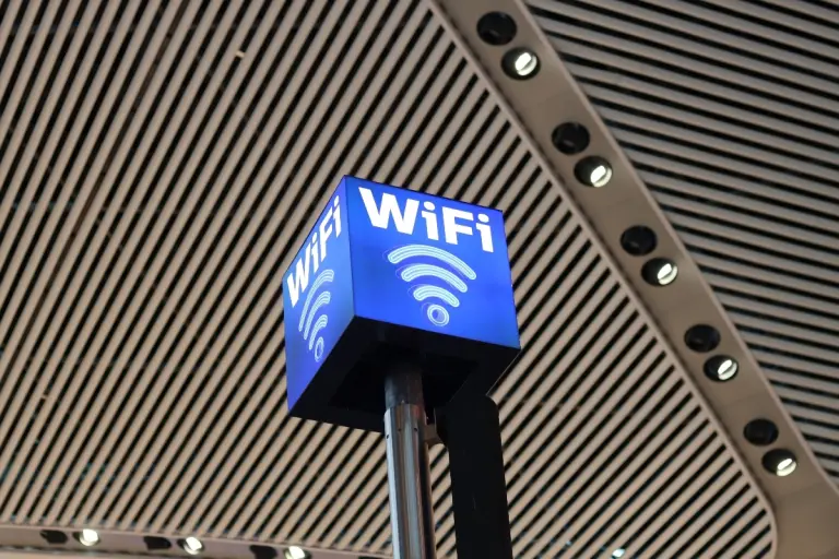 WiFi 6E and legacy coexistence - avoiding interference in dense wireless environments