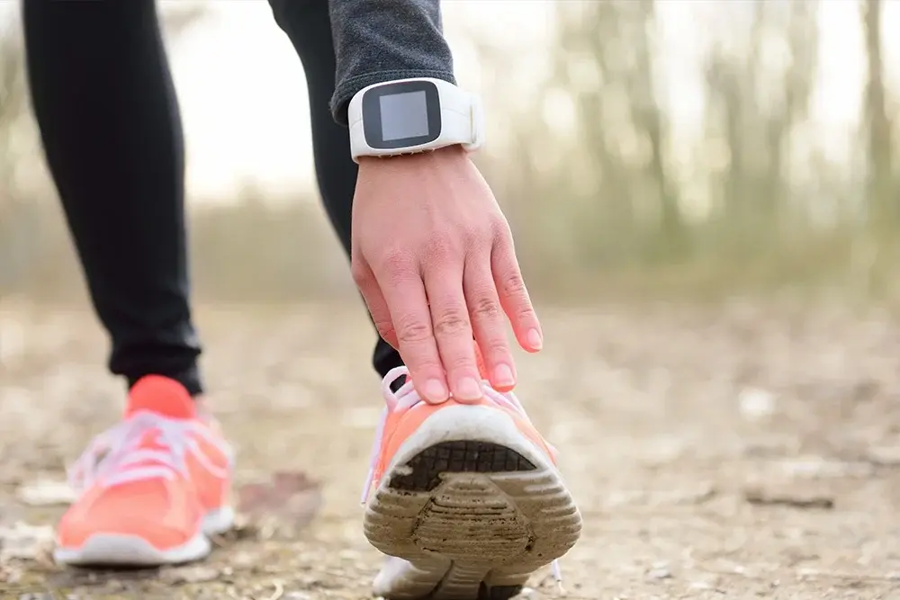 How to Avoid Performance Issues When Integrating an Antenna into Handheld or Wearable Products