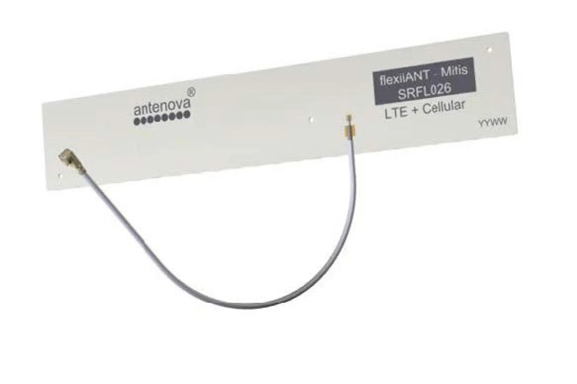 What are the benefits of flexible circuit antennas?